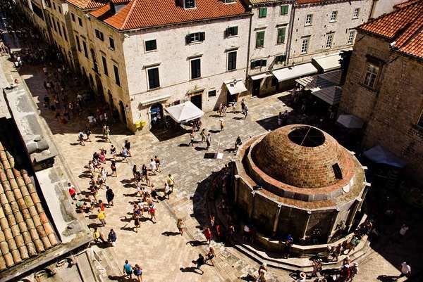 《权力的游戏》君临城拍摄地Dubrovnik 图片来welcomepickups.com