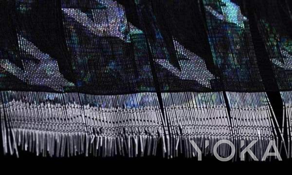 2019春夏Guo Pei高定秀螺钿面料工艺细节 图片来自品牌