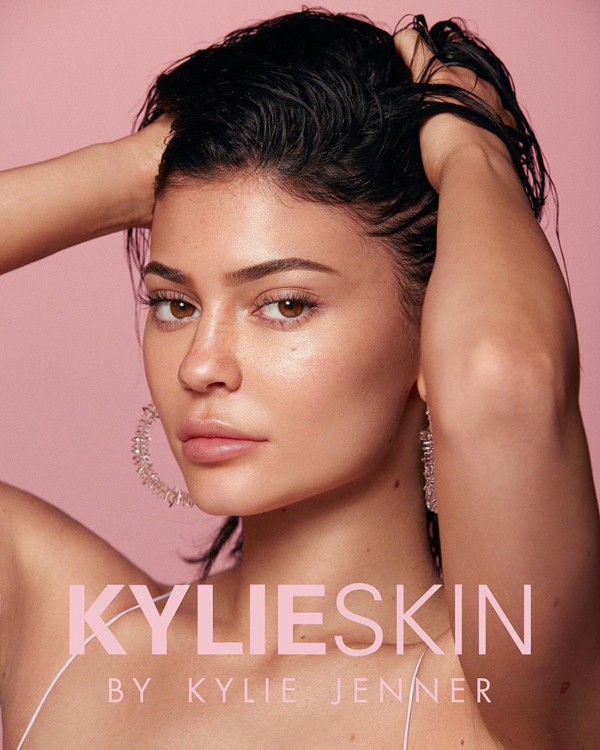 ​听说10亿富婆Kylie Jenner新出的护肤品被群嘲了？