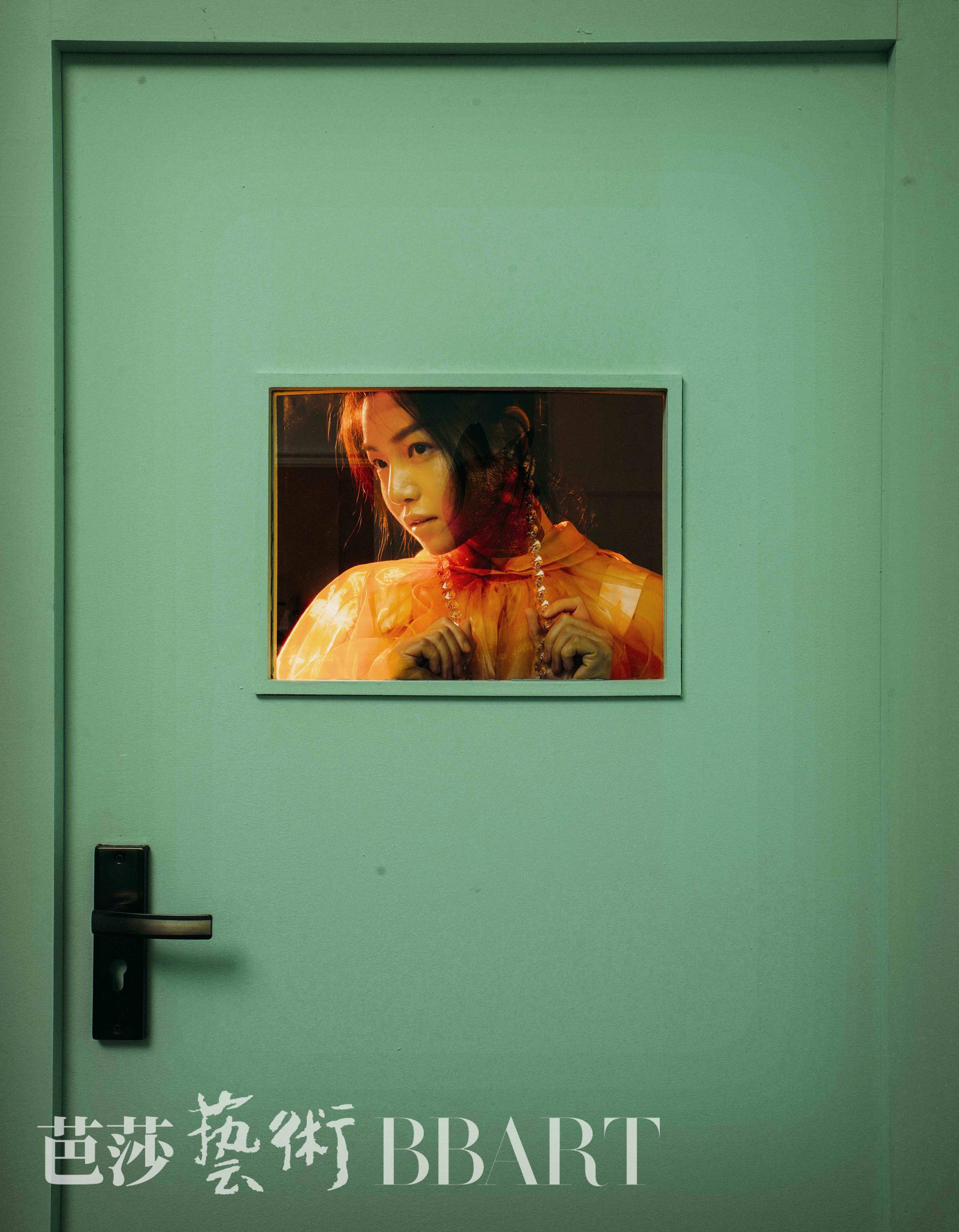 陈妍希光影艺术大片，极具艺术感构图超有意境